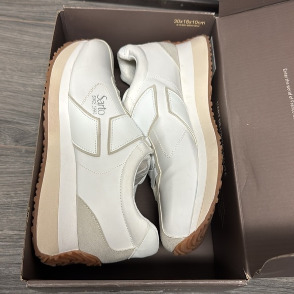 Franco Sarto Erica Sneaker - Picture 2 of 8